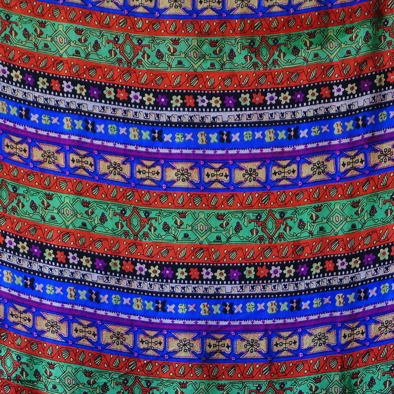 Foulard de Seda con Flecos - Etnico Colorido