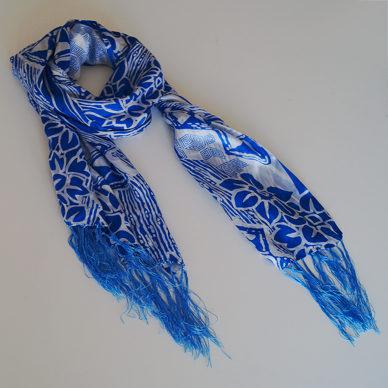 Foulard de Seda con Flecos - Flores Celeste
