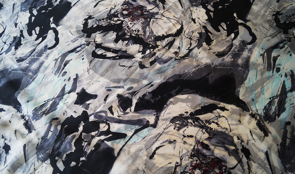 Seda Chiffón - Flores Abstractas Negro & Gris