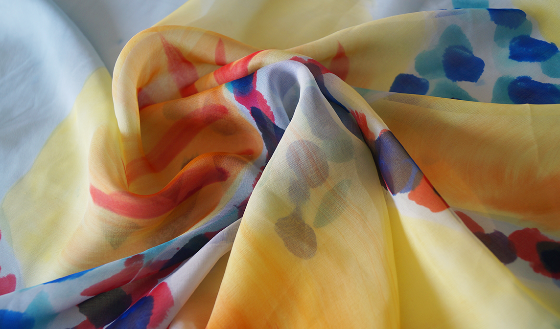 Seda Chiffón - Flores Multicolor