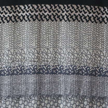 Foulard de Seda con Flecos - Etnico Blanco y Negro