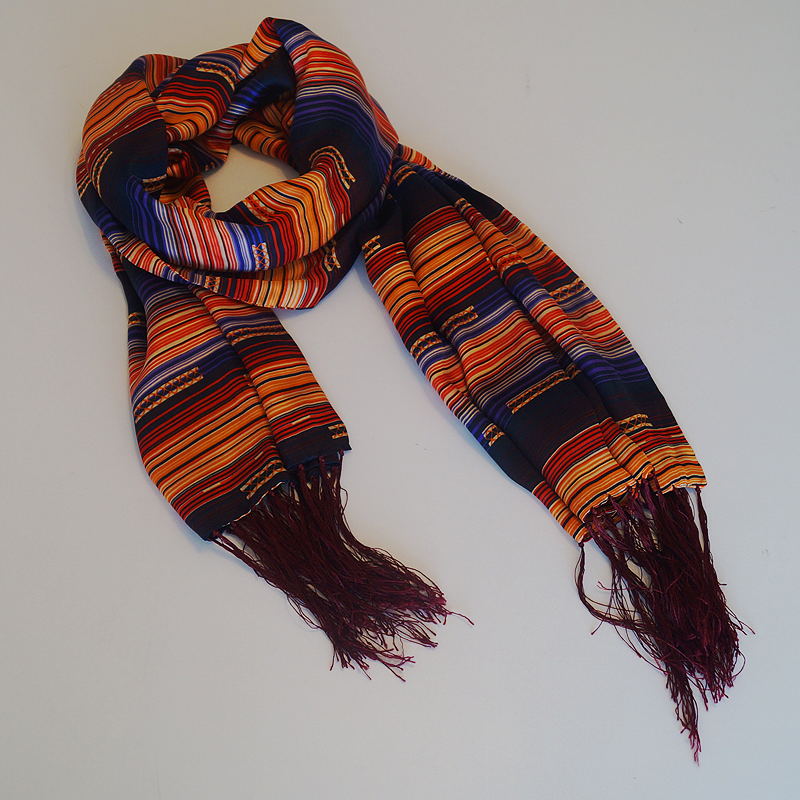 Foulard de Seda con Flecos - Lineas Naranjas y Azules